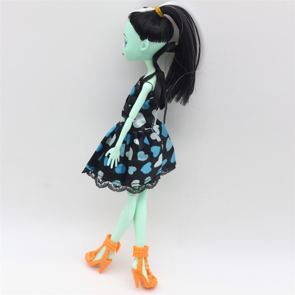 Juguetes - Muñeca 0001 - Zhibo
